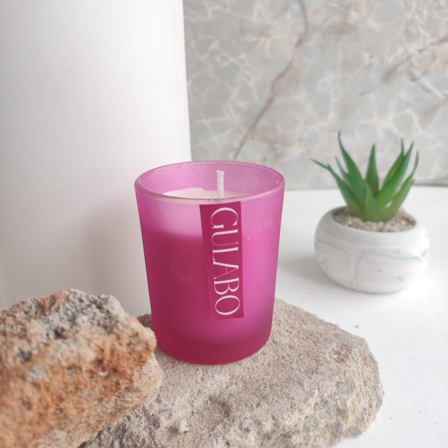 Gulabo Scented candle